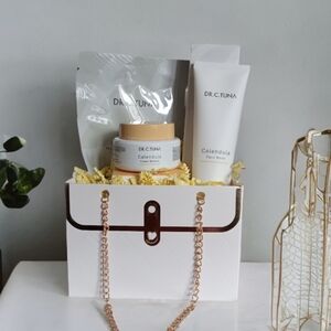 Calendula Skincare Set - White and Gold